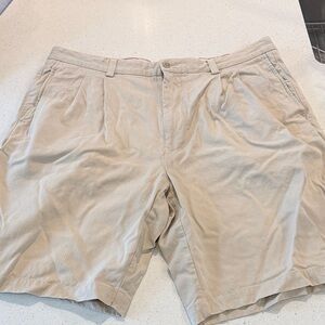Tommy Bahama Men's Light Tan Silk Bkend Flat Front Shorts